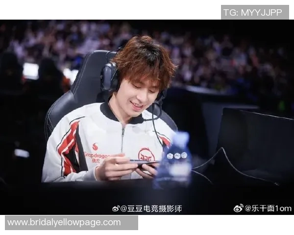 王者荣耀热议JDG个人能力争议引发玩家热烈讨论与不同观点碰撞 王者荣耀热议JDG个人能力争议引发玩家热烈讨论与不同观点碰撞
